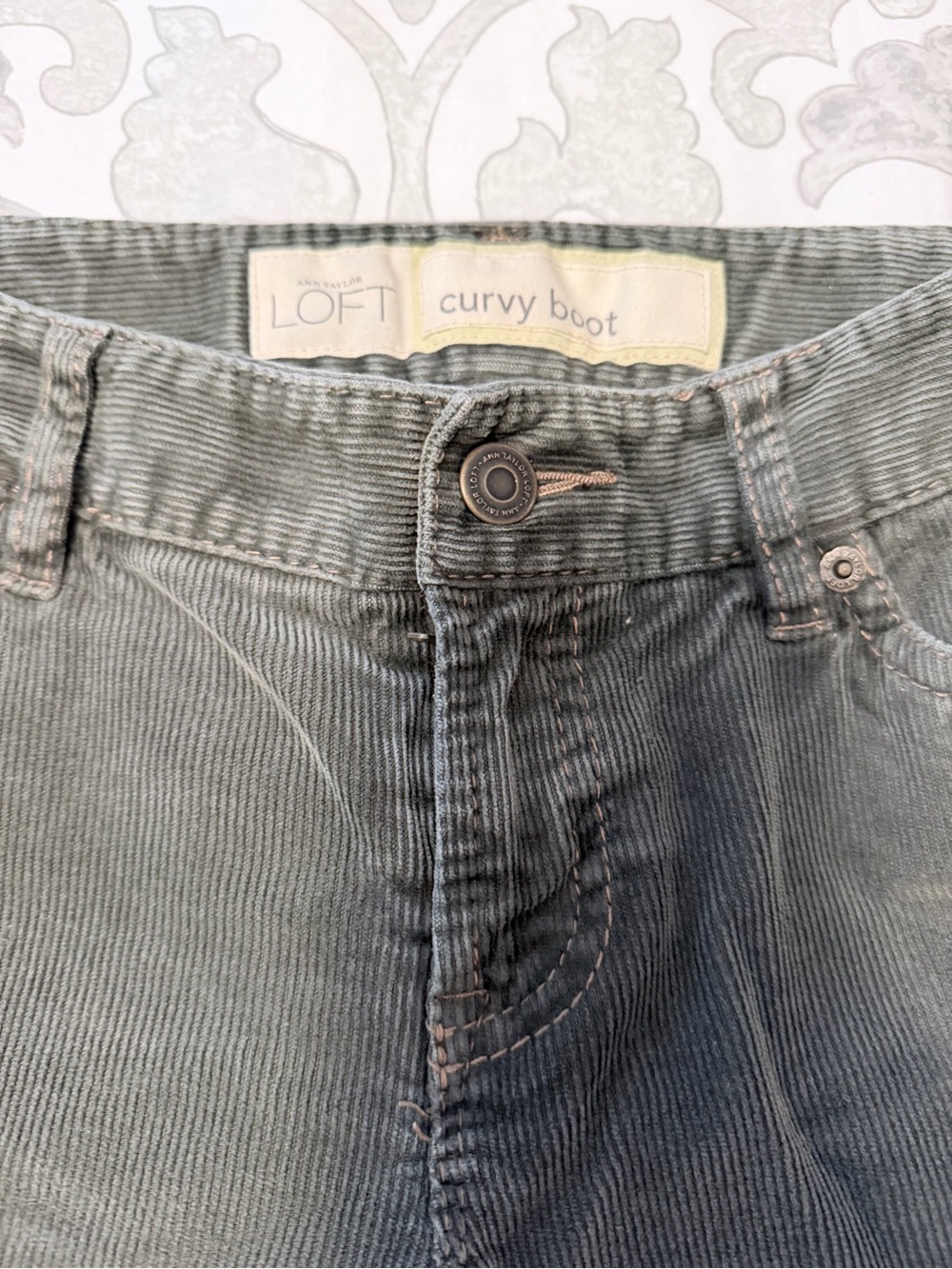 LOFT Corduroy Pants in Olive Green